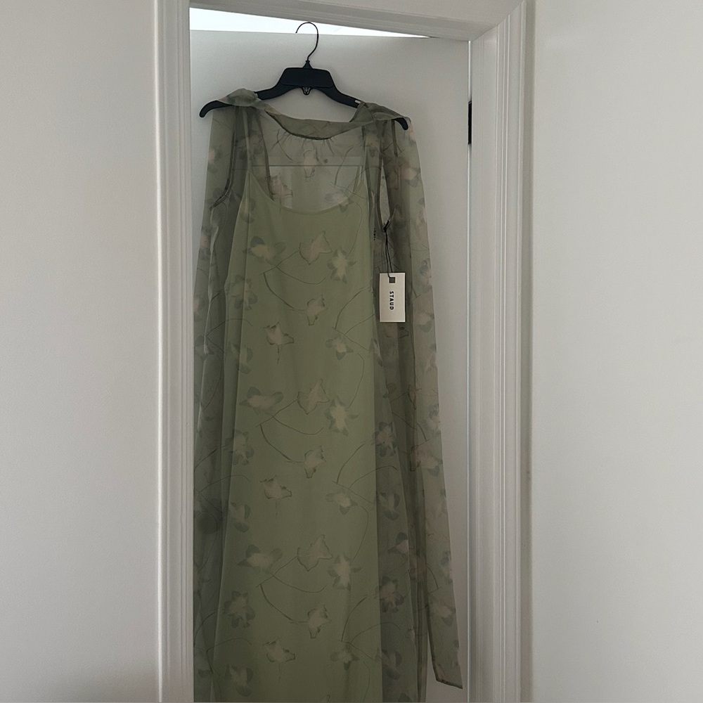 staud albee dress in botanical moss